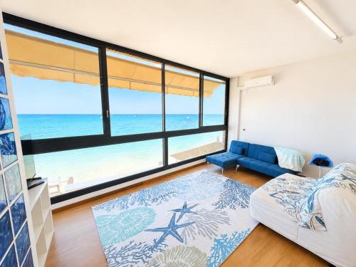 Vistas Panorámicas al Mediterráneo y 2 Piscinas By Turihome