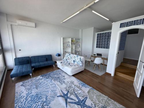 Vistas Panorámicas al Mediterráneo y 2 Piscinas By Turihome