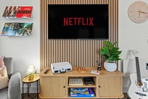 Luxury City Retreat - sleeps 6 with Games, Netflix & Record Player photo 35