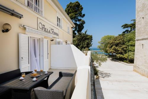 Villa Bionda Beachfront Apartments, Old Town Novigrad