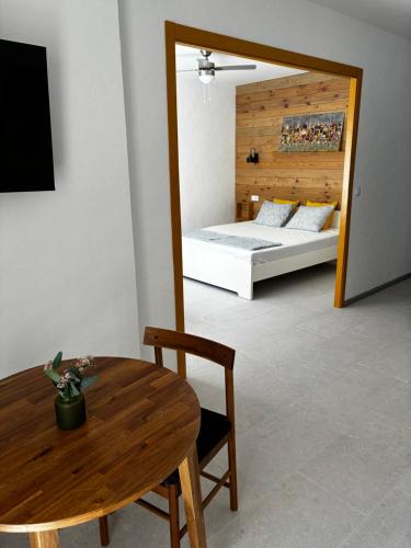 Cozy Apartment with balcony