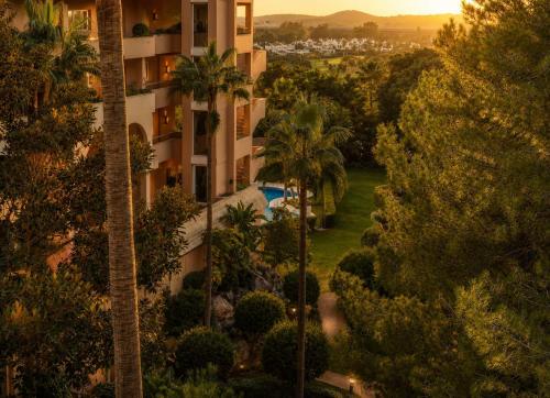 Magna Marbella Puerto Banus Family Only