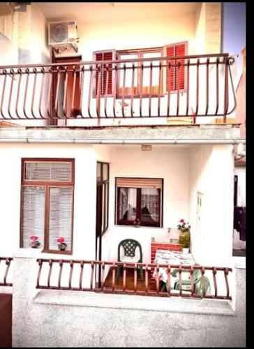 Apartment Malenko - Charming 2-Bedroom house near Old Town