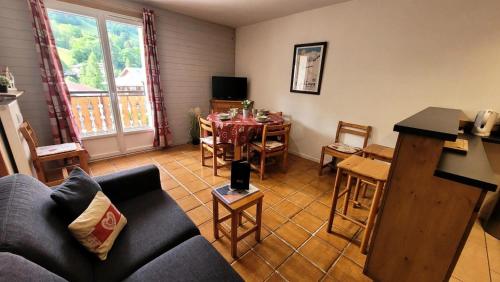 Résidence Saint Guibert - Appartement au coeur du vieux village MAE-1261