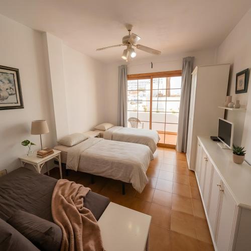 Las Americas Studio Apartment