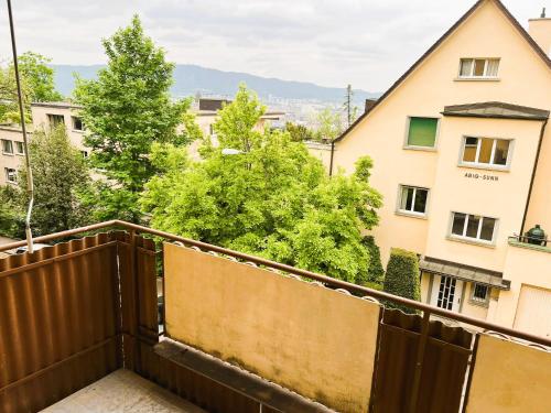 Zurich Center Flats with Balcony - Rigi