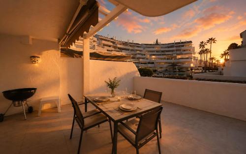 El Dorado Nueva Andalucia Pool Terrace