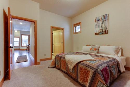 a bedroom with a large bed in a room at Lakeside Haven in Dover