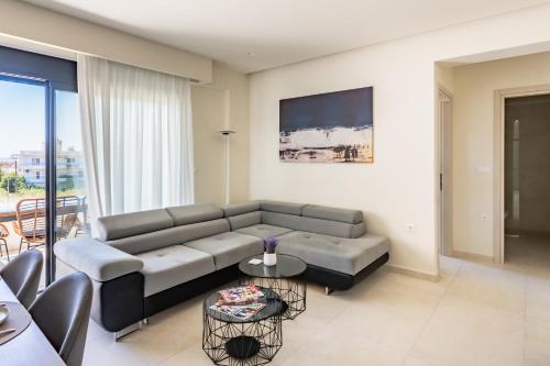 Sunlit Luxury Apartment, Rhodes