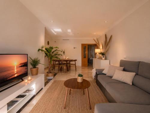 Sea Views Indoor Pool Sauna Gym Wifi