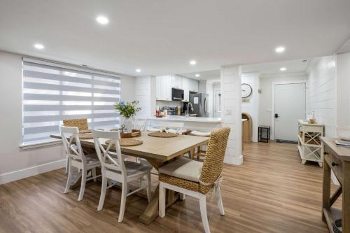 Courtside 1 Newly Renovated 2 BR First Floor Villa Walk to Beach & Free Tennis photo 9
