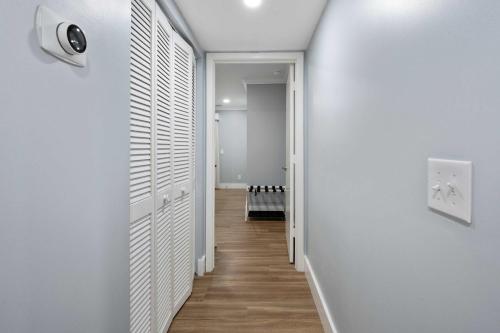 Courtside 1 Newly Renovated 2 BR First Floor Villa Walk to Beach & Free Tennis photo 14