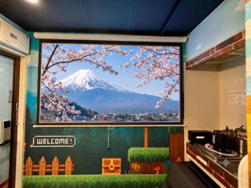 LEON RESORT HOTEL Max 4 people Shibuya 11min Shinjuku 15min Meguro 5min Tokyo Tower 14min Family-friendly location great for Minecraft players 102 最大4人 渋谷駅11分 新宿15分 目黒5分 東京タワー14分 家族人気 マインクラフト 好立地