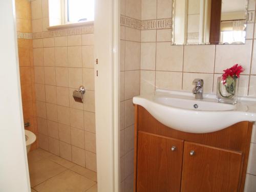 Et badeværelse på Villas Ithaca Protaras