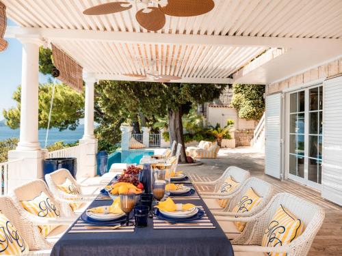 Villa Mey's Place