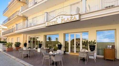 Gallery image of Hotel Gabicce Mare Plaza in Gabicce Mare