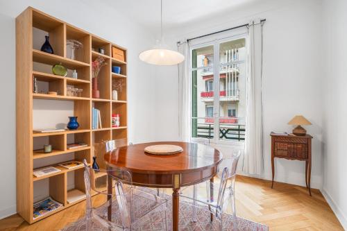 Charming & Comfortable - Near the Port / Parking