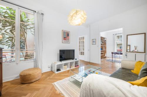 Charming & Comfortable - Near the Port / Parking
