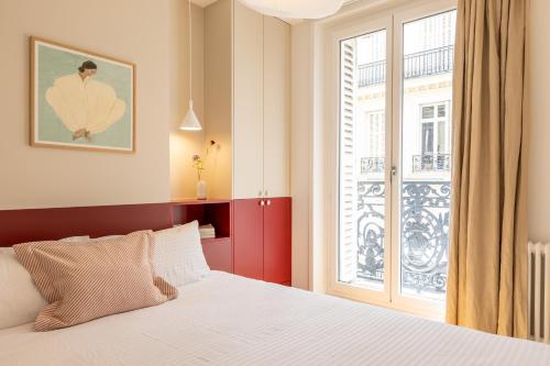 Appartement Design Rénové Parc Monceau Paris 8e