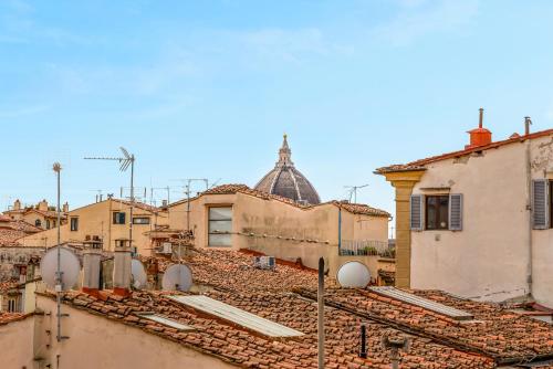 GOLDEN LUXE - Penthouse Raffaello con splendida vista cupola