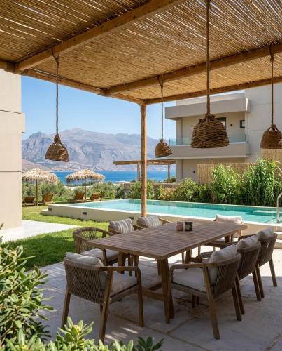 Nusa Retreat - Seaview luxury residences - ideal for groups