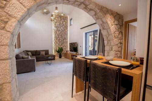 Kallithea Luxury Villas -Ares-