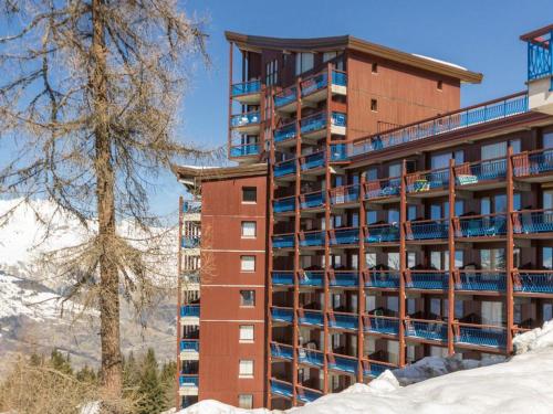 Agréable appartement au calme avec balcon et Wifi gratuit