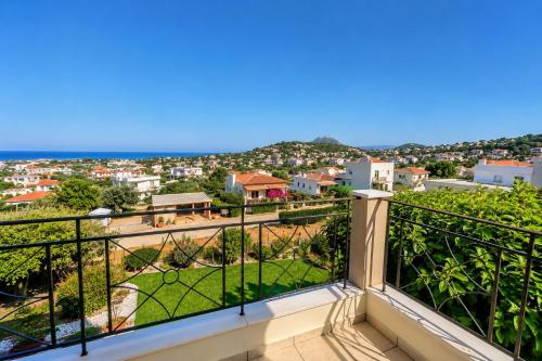 GardenBnB- Maisonette with a Seaview
