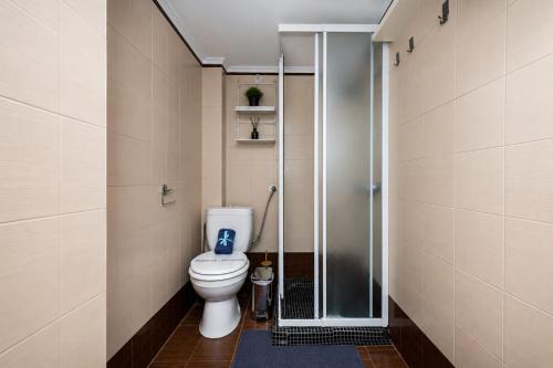 Art House by InFox Suites - City Center Retreat