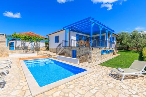 Villa Umag Istria seaview private pool and garage by Rentistra