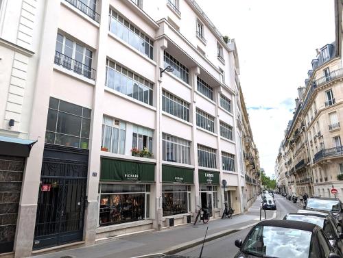 Paris 7th arrondissement - Champ de Mars, quiet, 4 guests