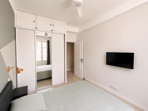 Apartment Port