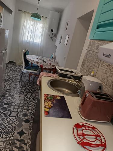 Bali Tropicana One bedroom flat t1 with AC portatil, garden, parking place