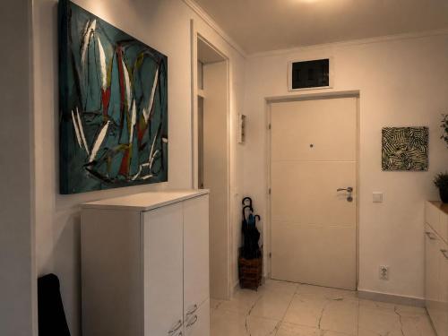 Tole Apartment