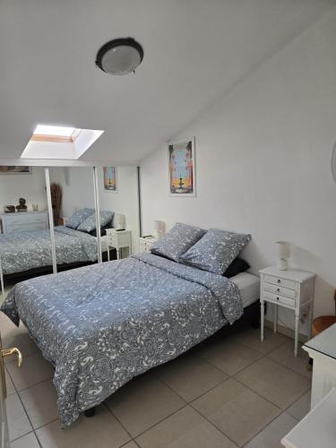 Duplex 75m2, Plage de sable fin à 1 min à pied