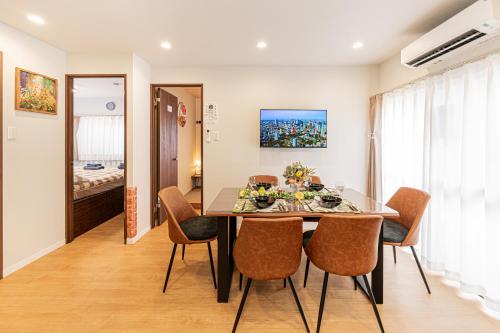 51sqm Two Bedroom Apartment 4 Min to Station Direct to Asakusa Ginza and Airport