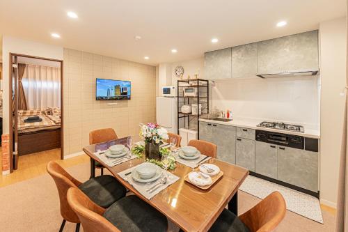 51sqm Two Bedroom Apartment 4 Min to Station Direct to Asakusa Ginza and Airport