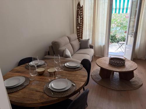 Patio 1920 JUAN-LES-PINS