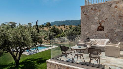Ole Villas - 2 Bedroom Villa with private Pool, by TK Premium Stays