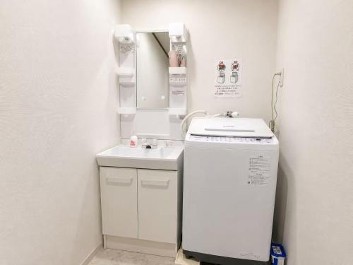 5 Min to Ueno Direct to Shinjuku Spacious 47sqm Studio 3 Min Walk -3F