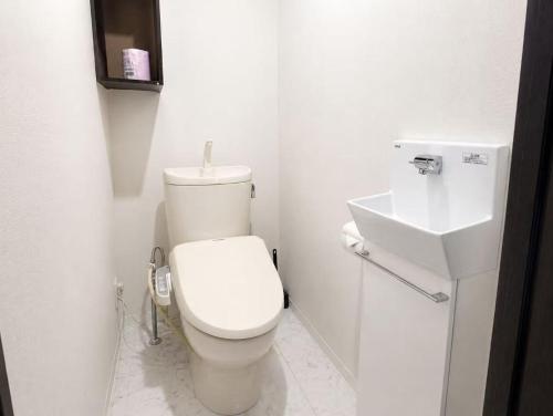 5 Min to Ueno Direct to Shinjuku Spacious 47sqm Studio 3 Min Walk -3F