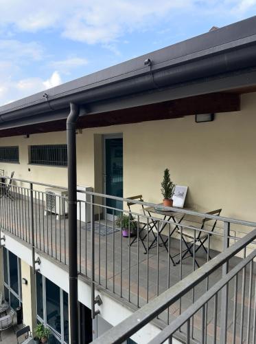 Casa di Chloe - A pochi passi dai Navigli Bocconi-NABA-IULM -Raggiungile il Duomo a piedi