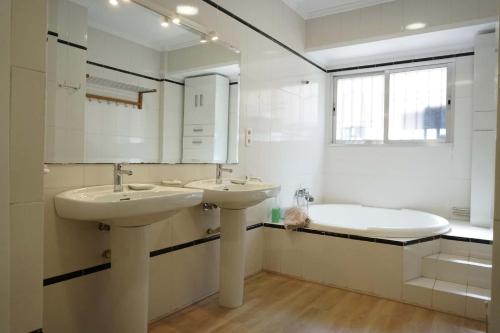 Spacest - Carrer del Remolcador A