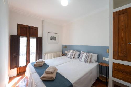 Casa TQ: Encanto histórico, alma y confort moderno