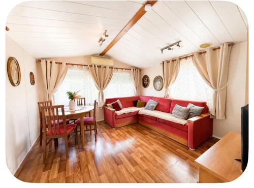 Camping les pins maritimes - Mobil home tout confort