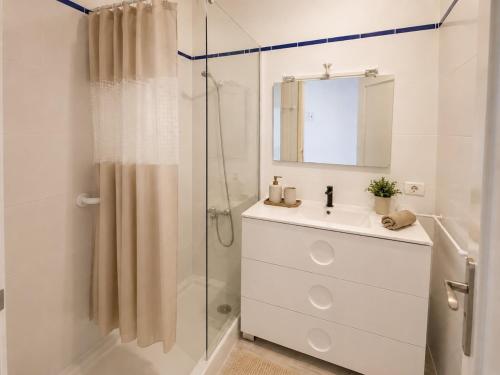 Cozy & Peaceful Apartment in Playa de Fañabé