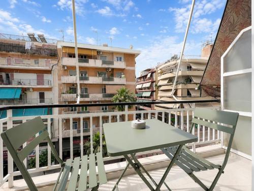Piraeus Coastal Nest - 4 Guests by ΜΡS