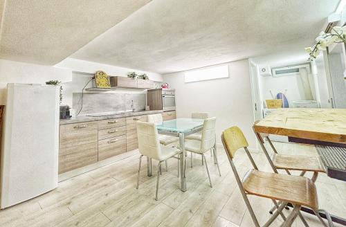 Cozy Basement Apartment Navigli