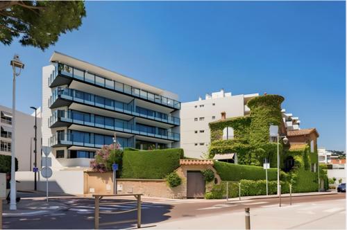 Amazing 2BR with Terrace - Sea View - Palm Beach