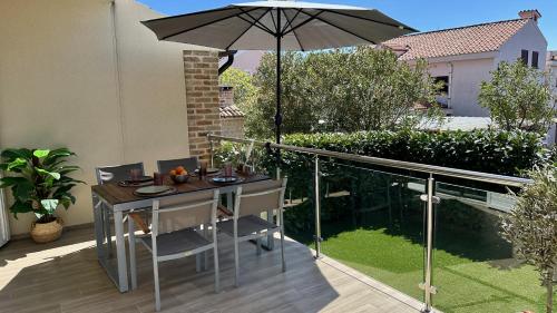 Mali Dom Apartment